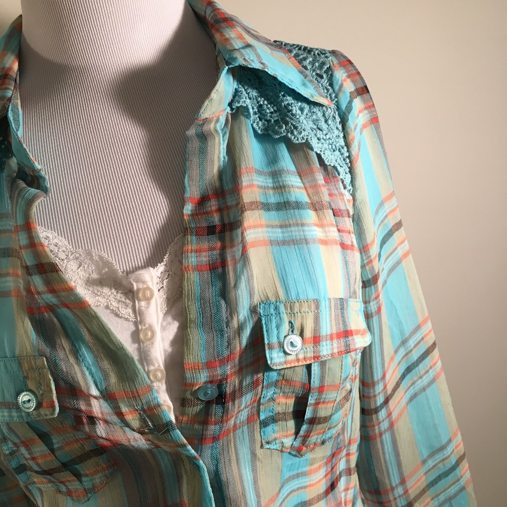 American Rag Cir 1984 Plaid Tie-Up Blouse